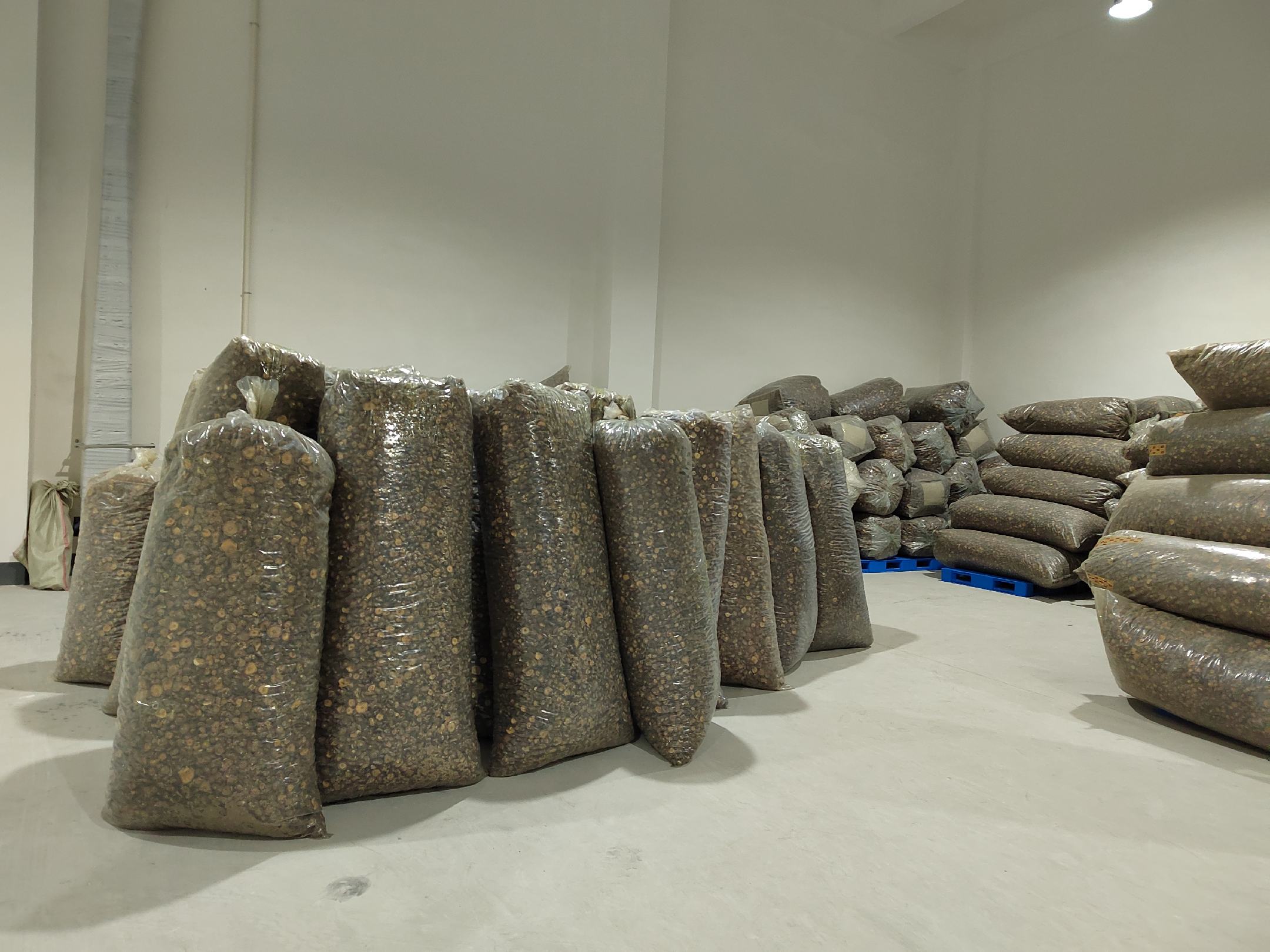 干香菇出口包装场景