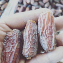 沙特阿拉伯椰枣特级麦蒂娜玛布隆椰枣十公斤整箱批发