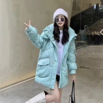 女装韩版羽绒外套批发36.6元/件加厚保暖雪