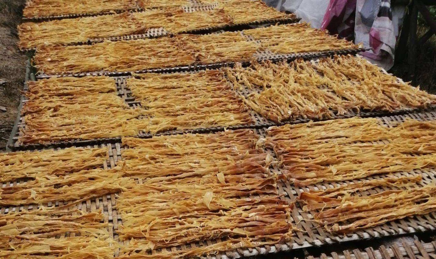 莴苣条晾晒过程