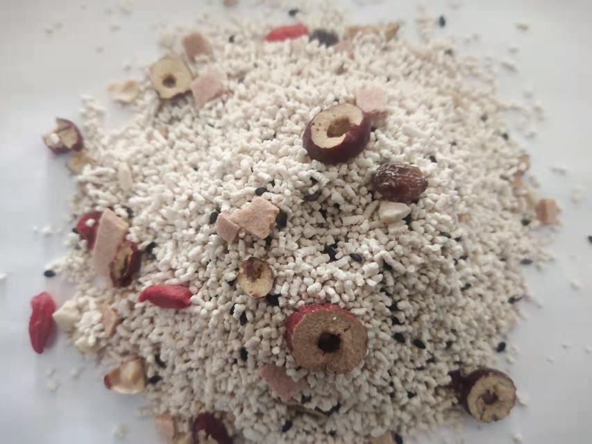 纯藕粉与蜂蜜的营养成分对比图