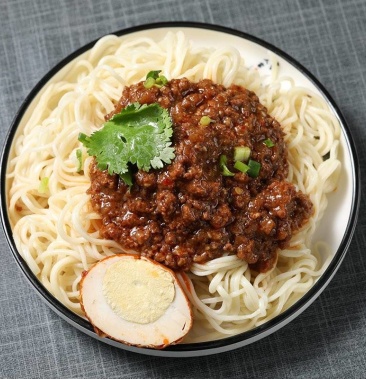 老土锅肉沫炸酱面浇头180g袋成品菜肴厂家直销