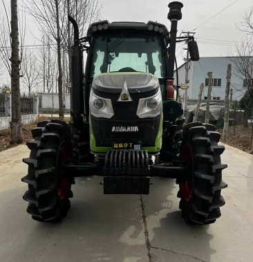 [发动机批发]萨丁1404农耕四驱拖拉机 玉柴发动机 带爬行档价格10000.