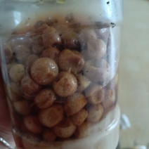腌制鸡皮果
