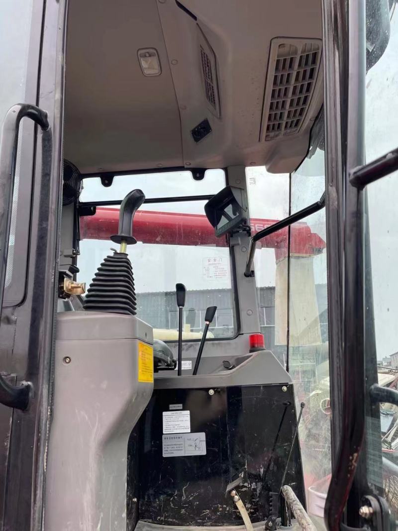 雷沃空调二代驾驶室精品车况整车无磕无碰