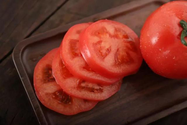 普罗旺斯西红柿地中海风味拼盘