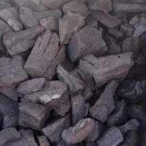 大量供应工业木炭苹果木炭荔枝木炭杂木炭质量好低价格
