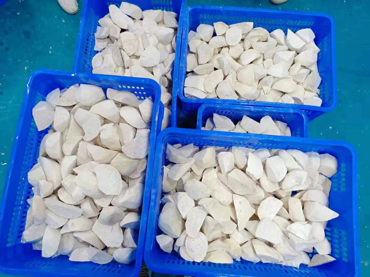 荔浦芋头切丝处理过程