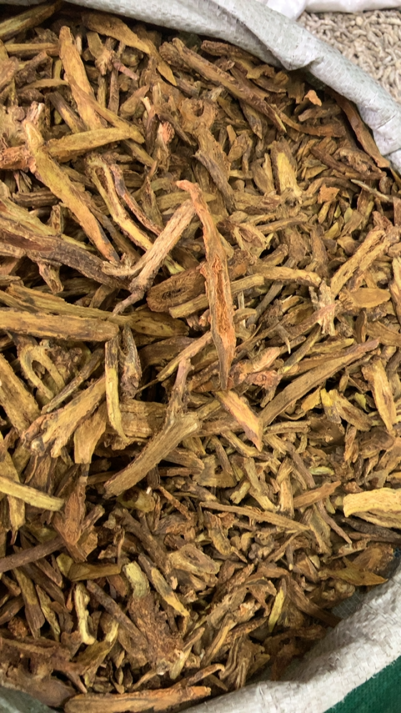 山西中药材黄芩片新货无硫无添加纯手机拍摄线上交易