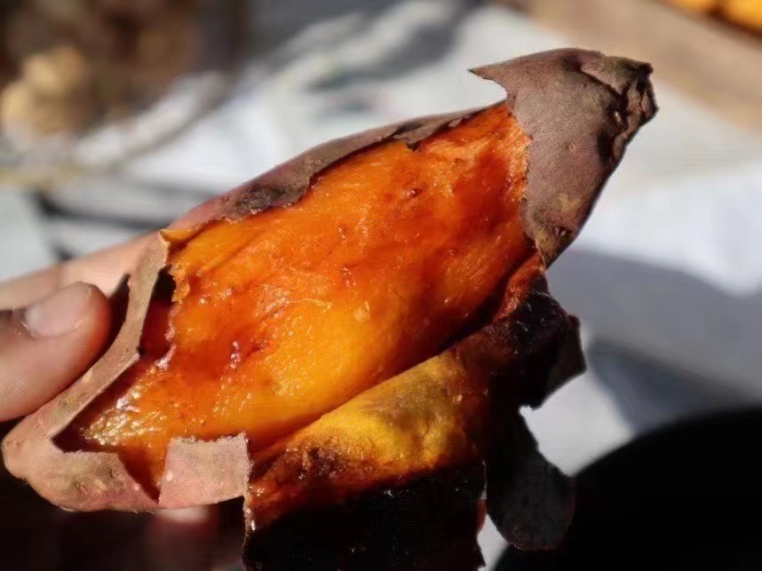 烤红薯街头场景