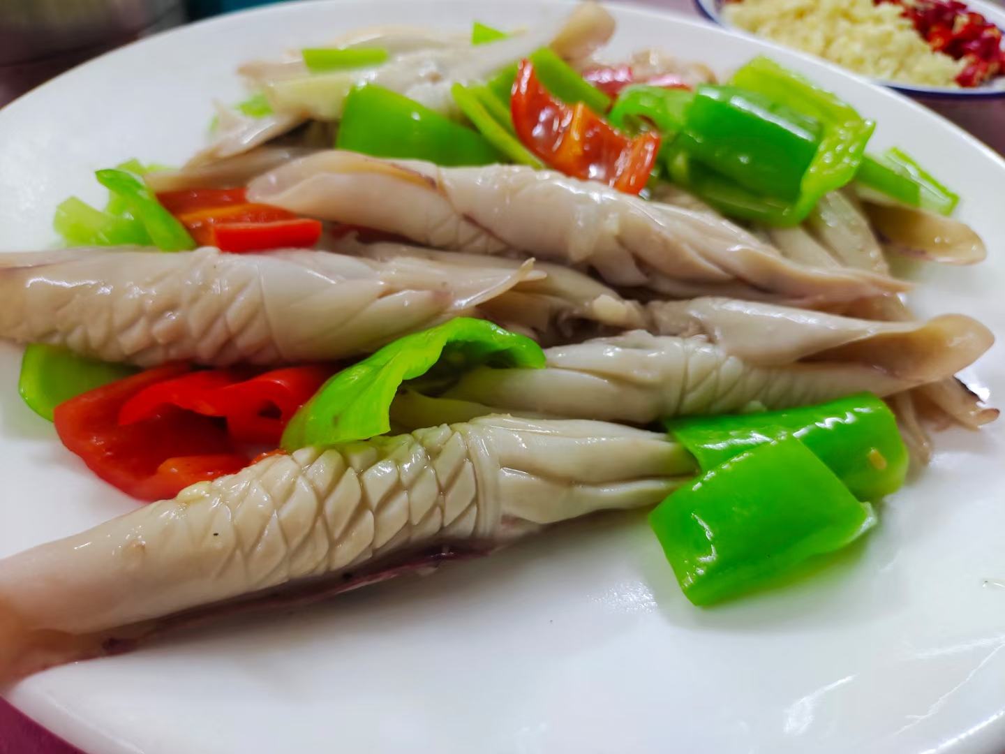 发鱿鱼家常菜成品图
