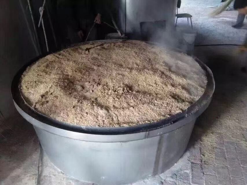 茉莉青提精酿调酒创意图,展示与其他食材搭配的饮品样式 茉莉青提精酿调酒创意