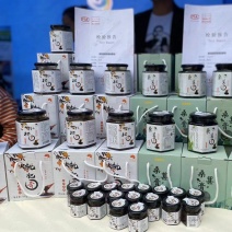 米易手工熬制枇杷膏一件代发