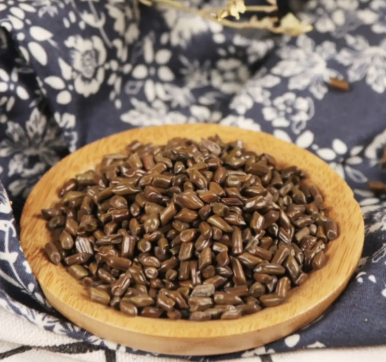 菊花决明茶饮用效果图