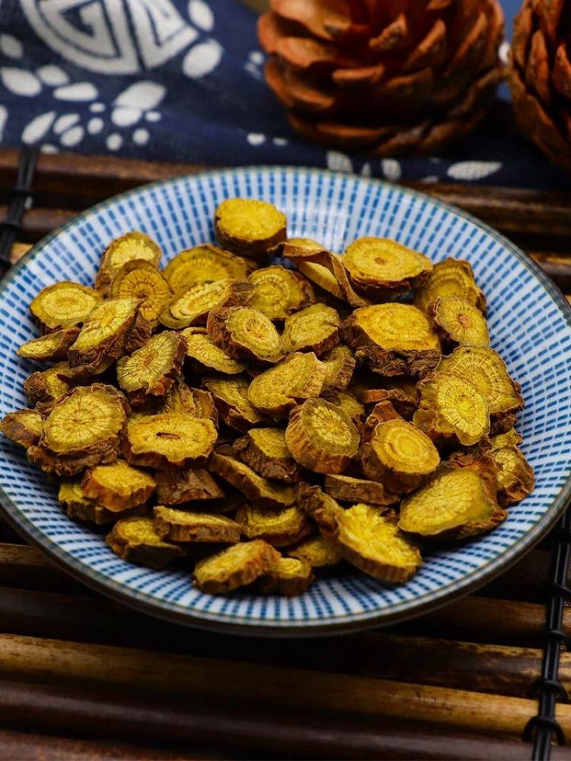 甘肃野生黄芩片500克包邮中药材黄芩茶自然晒干无硫