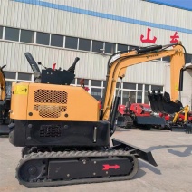 【牛】山东裕丰17型农用小型挖掘机果园种植挖沟挖坑用挖土机