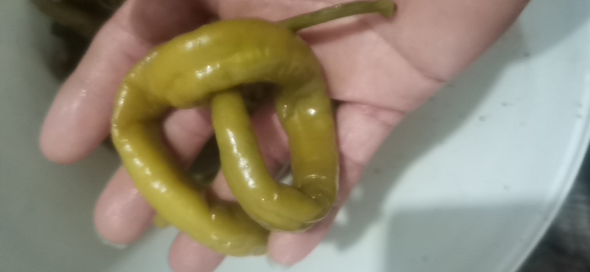 泡椒与肉丝分别腌制过程