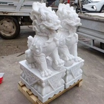汉白玉材质精雕工艺汉白玉，各种尺寸都可以定制