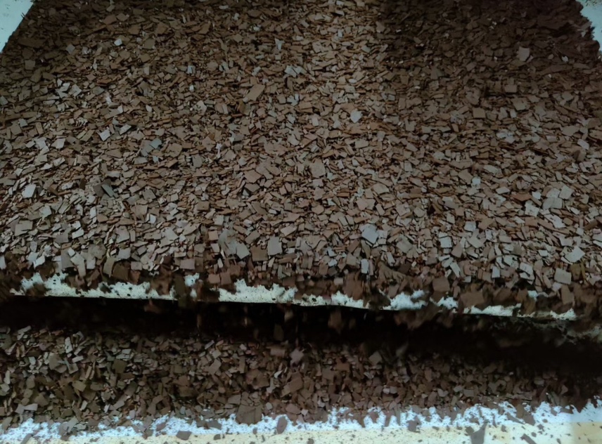 锯沫灵芝粉末显微结构示意图