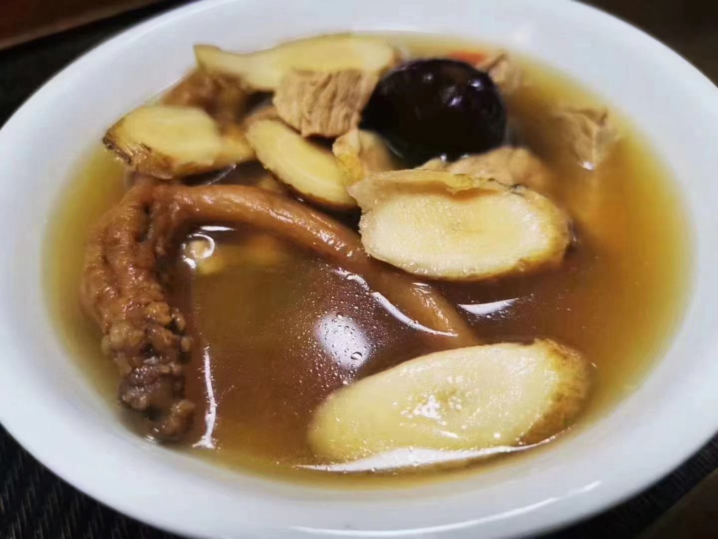 牛肉胡萝卜炖汤