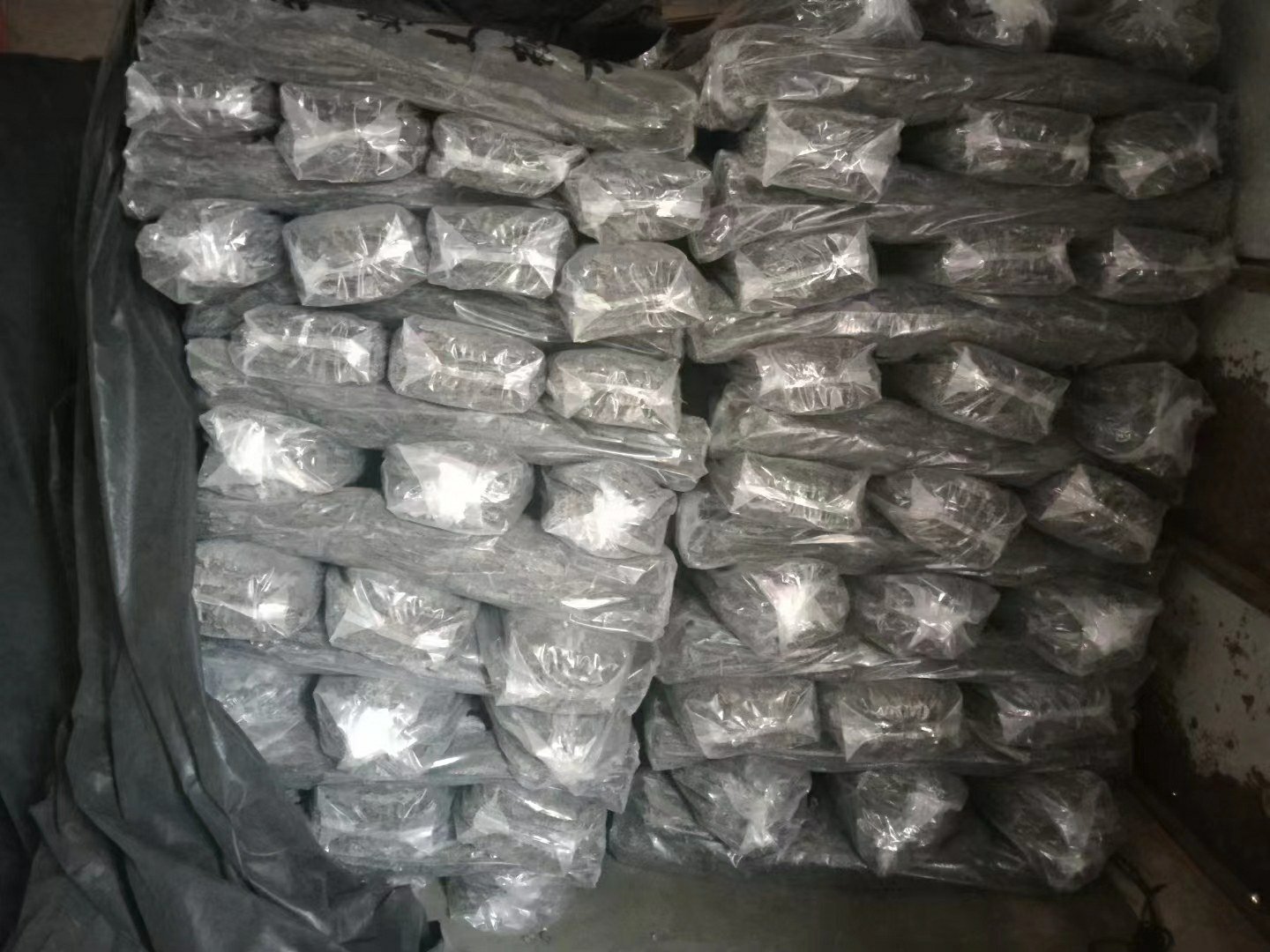 干海带包装与储藏环境示意图