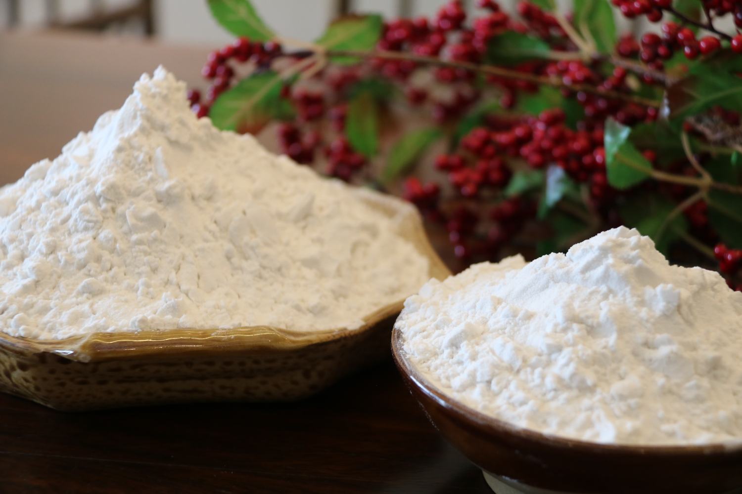 展示芋头与牛奶、椰浆、糯米粉等食材搭配制作甜品的过程图 芋头与其他食材搭配图