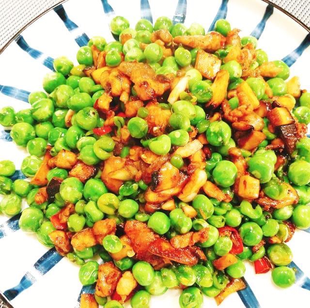 豌豆蚕豆清炒成品图