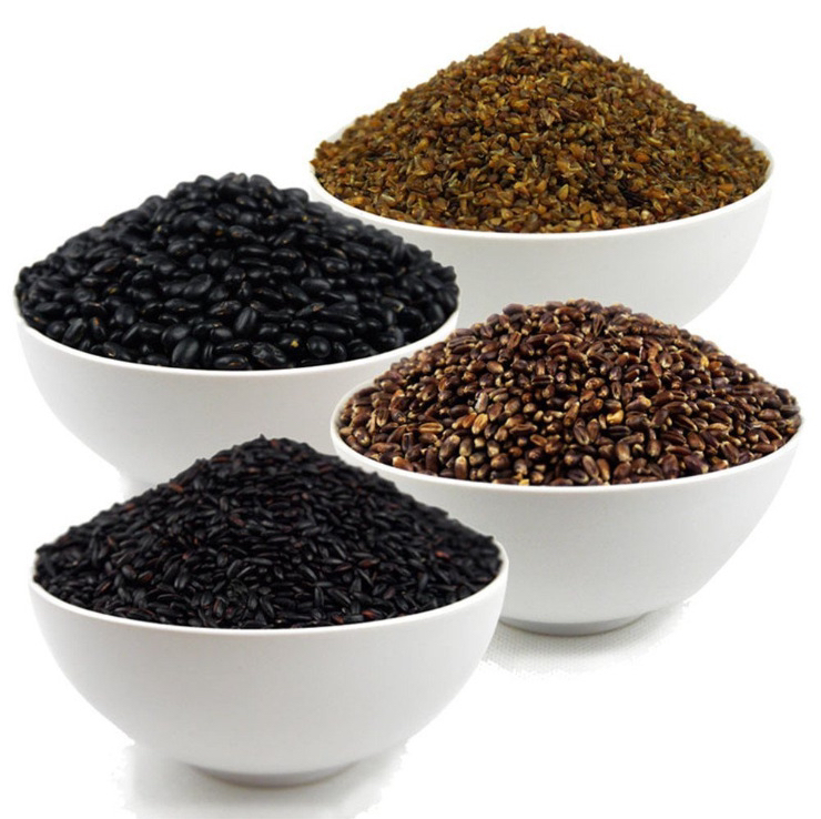 黑豆与黑芝麻的准备过程