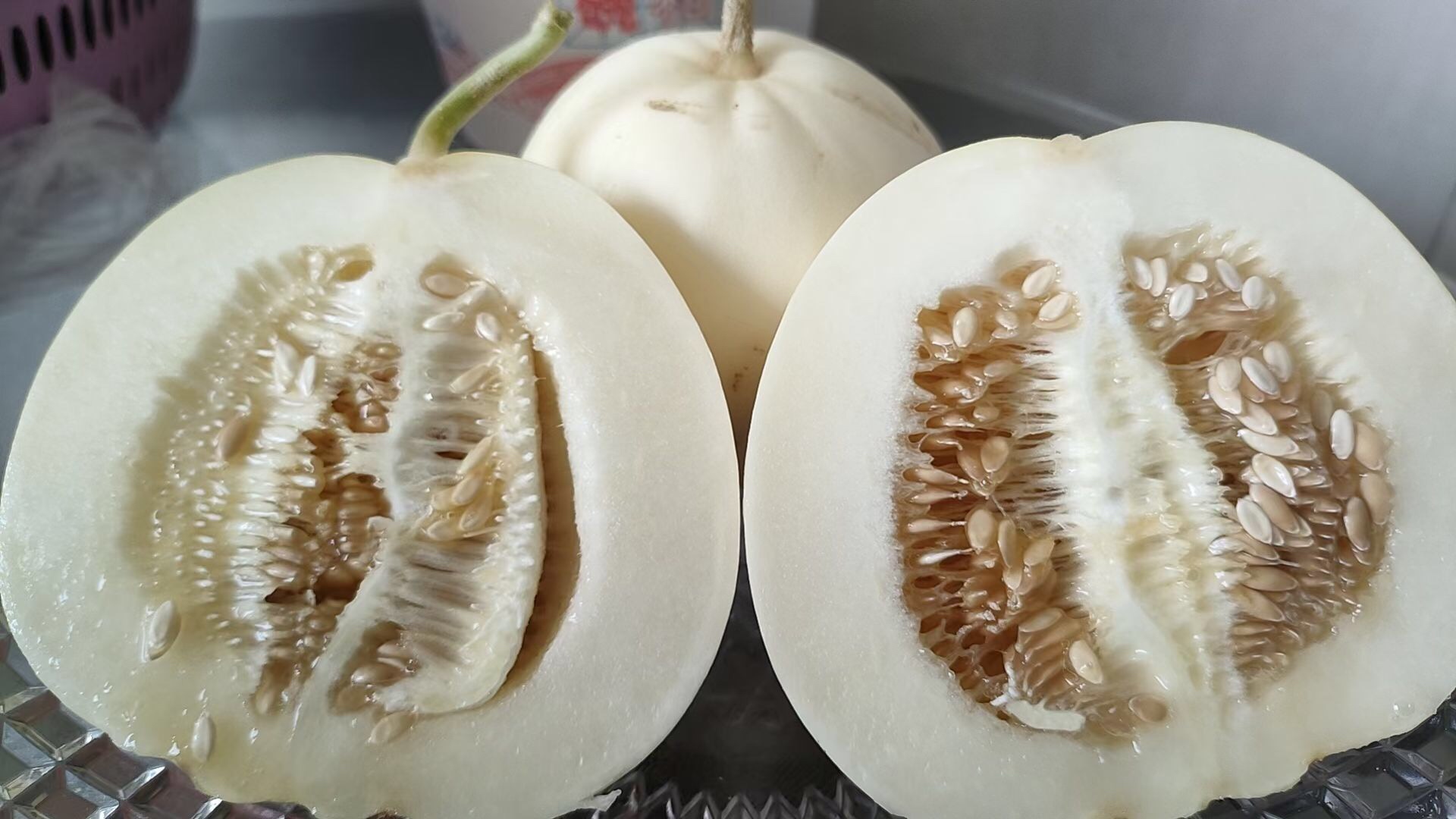 星甜20甜瓜切开特写展示