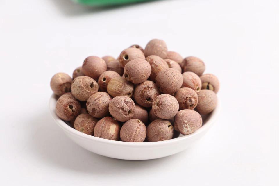 建莲与湘莲对比图