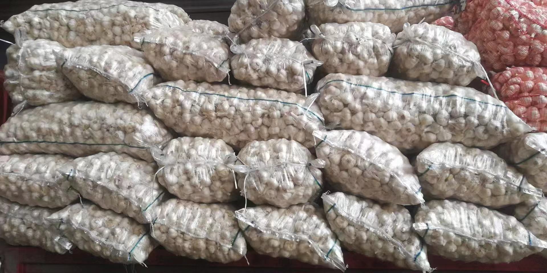 白皮马牙蒜电商包装与销售场景图