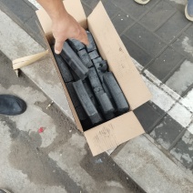 机制烧烤碳