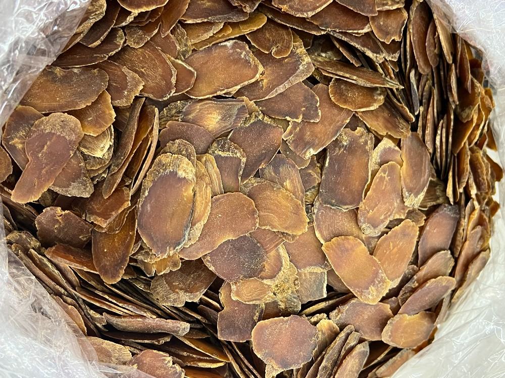 红参市场品牌销售占比图,展示不老健与正官庄在不同平台的市场份额对比 红参市场品牌销售占比图