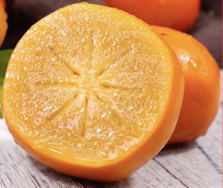 成熟甜柿果特写展示