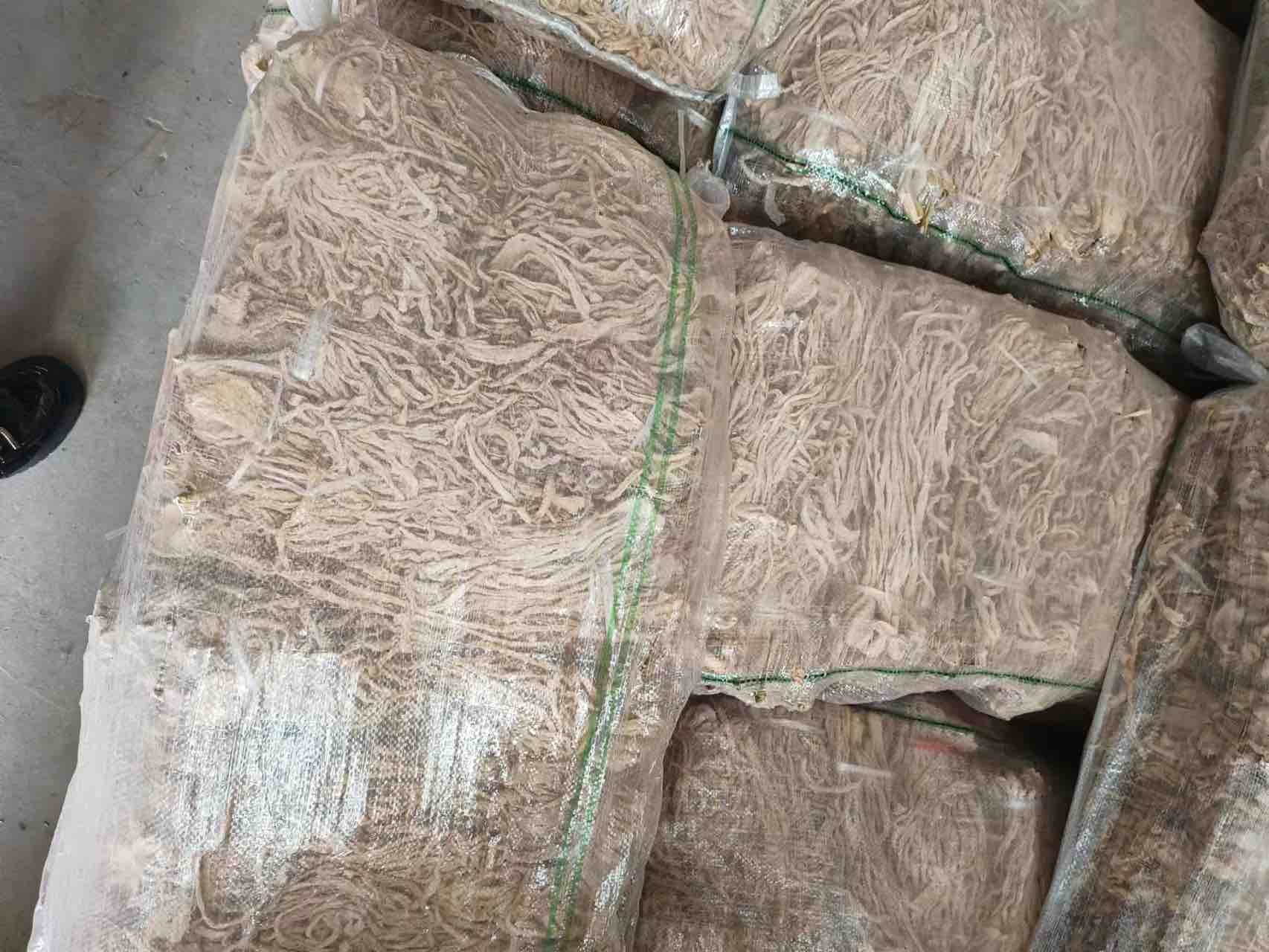 广式腌萝卜调味汁制作与萝卜腌制过程