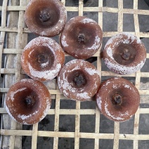 干爽柿饼，自然生霜，甘甜爽口！
