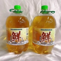 鲜啤酒夏季**啤，酒体口感细腻，泡沫丰富厂家直销价格优