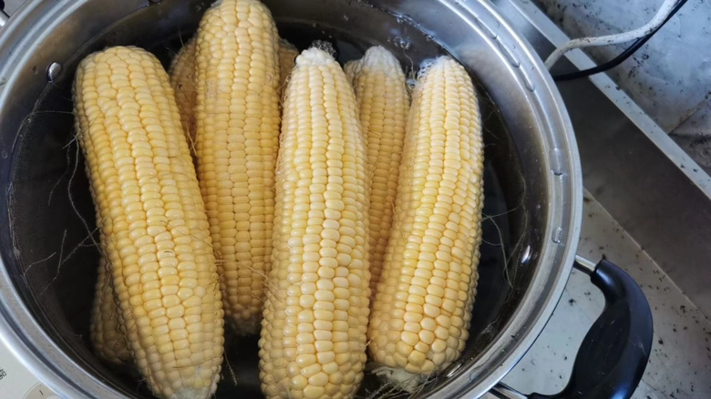 甜玉米烹饪示意图