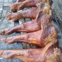 烟熏腊蹄子，便宜处理，