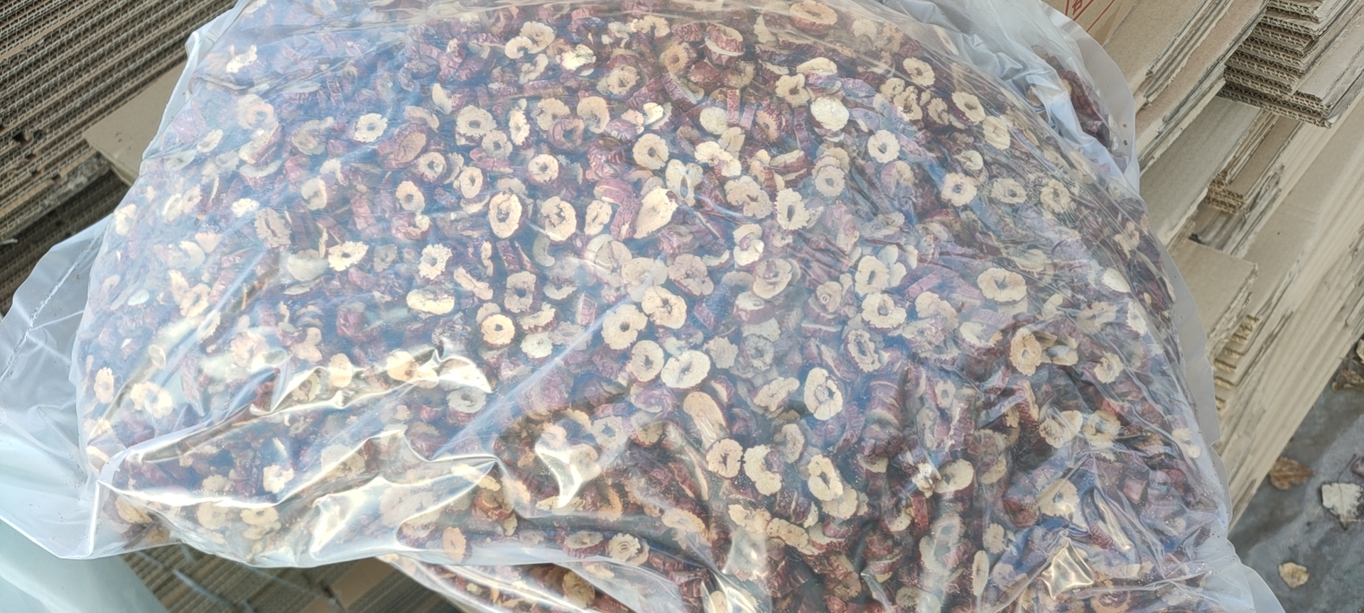 吊干红枣包装与保存示意图