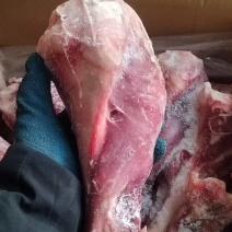 帶腱牛小腿骨，带肉满满当当，价格**低，欢迎咨询！