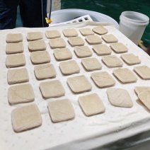“吃伍福·好幸福”，伍福豆制品，一家专做豆制品的企业。