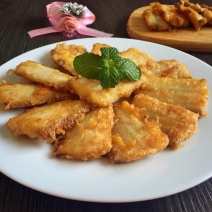 预制菜干炸带鱼加热即可上桌，质量稳定出餐快