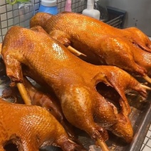 荣昌卤鹅地标网红产品源头工厂抖音快手拼多多爆品