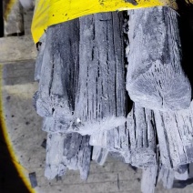 万鸿炭粉联系***********