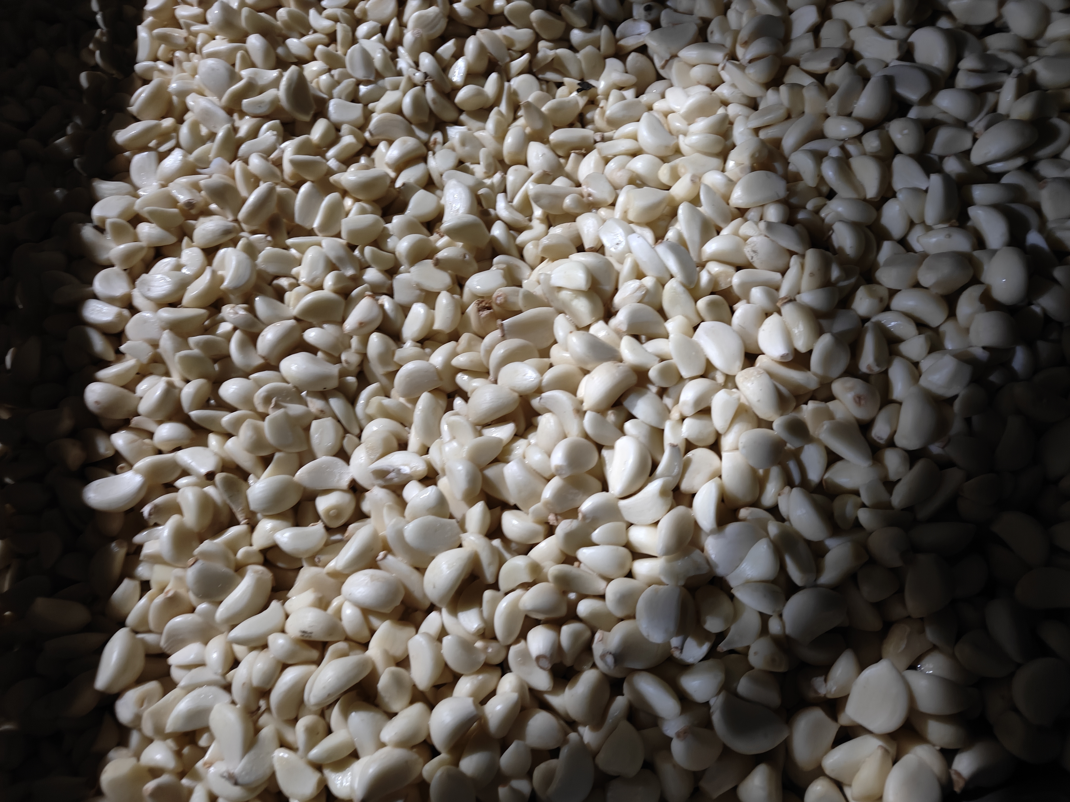 蒜米捣碎过程示意图