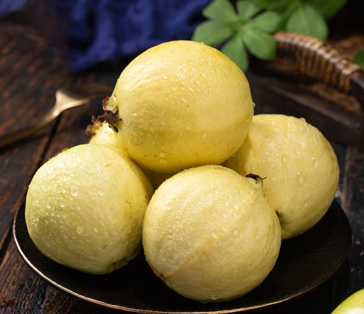 石榴榨汁过程示意图