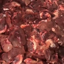 猪腰下角料，当饲料，喂鱼，特别好。