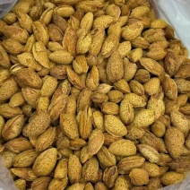 热卖巴旦木纸皮巴旦木坚果口感好价格实惠味道佳欢迎老板电联