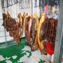 四川腊肉香肠